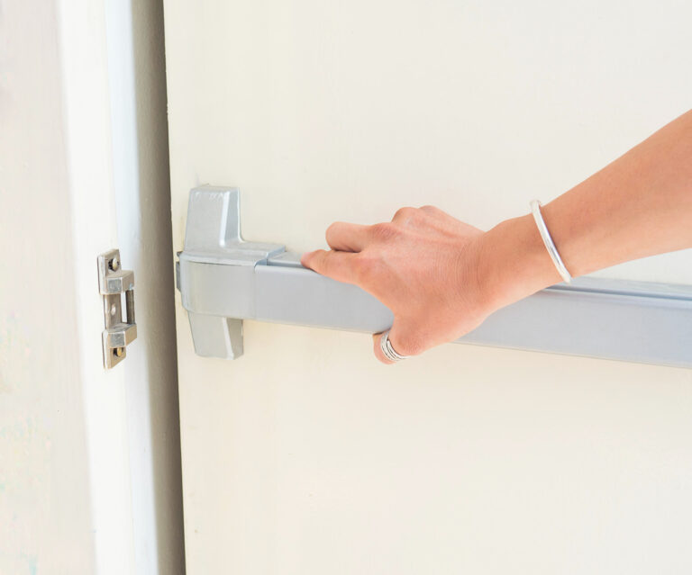Read more about the article Add an Extra Layer of Protection for Your Home with Bear Yuba Locksmiths’ Deadbolt Installation